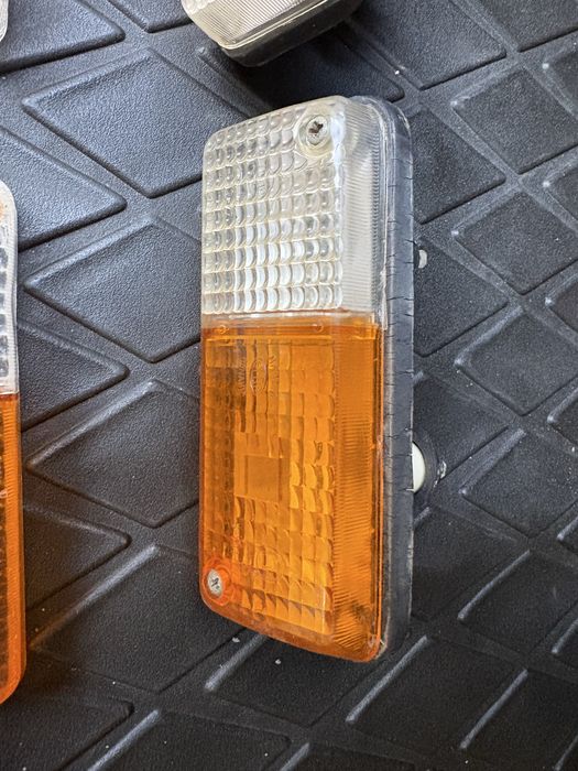 Lămpi semnalizare Dacia 1300