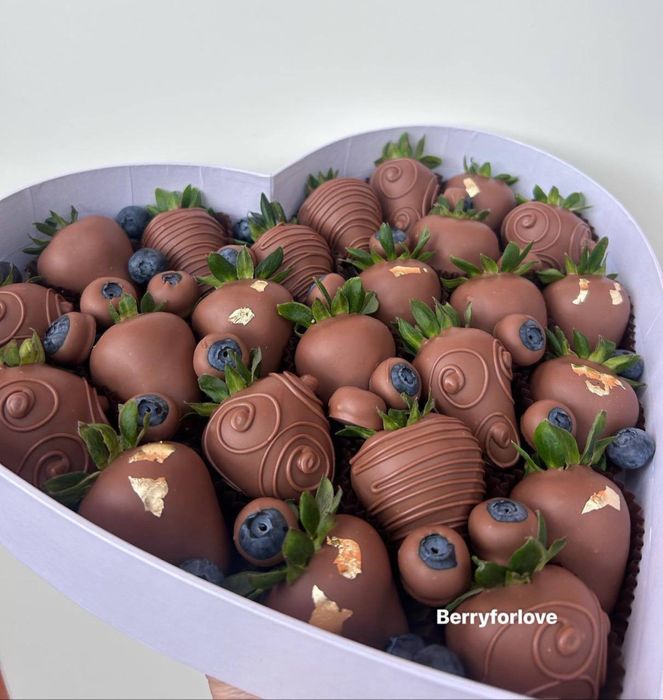 Клубника в шоколаде