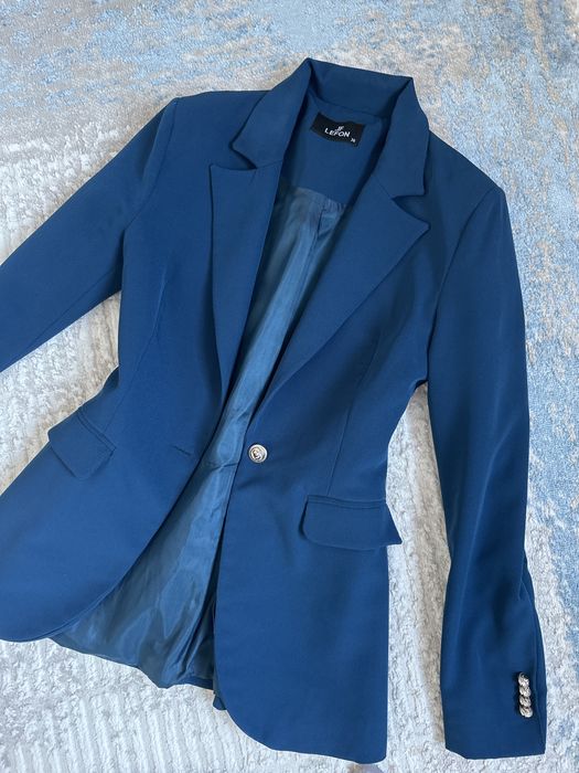 Отдам длинные платья