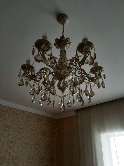 Люстра большая для гостиной