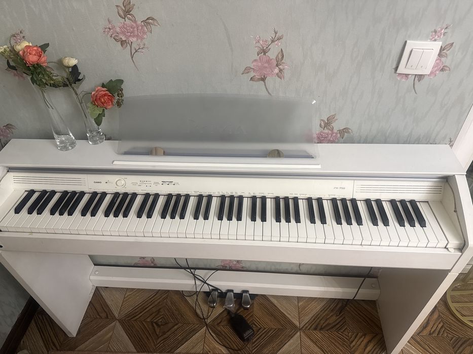 Продам Пианино Casio