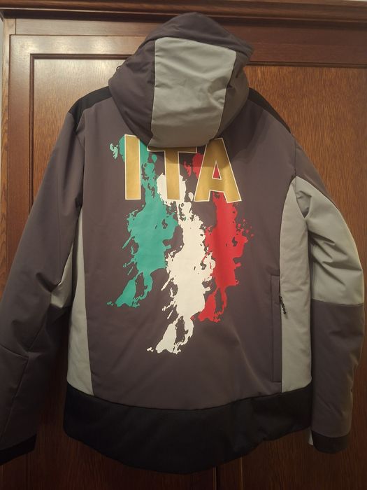 Emporio Armani EA7 яке ски