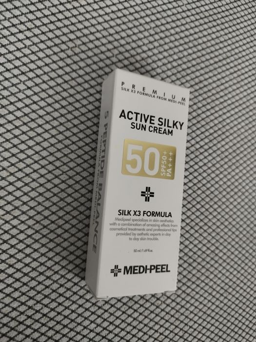 Продам крема Корея оригинал