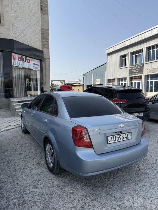 Chevrolet lacetti