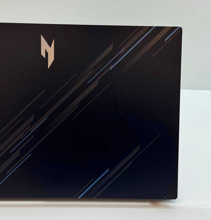 Acer NITRO V15 — i5 - 13420H / RTX 2050 4GB / DDR5 16GB RAM