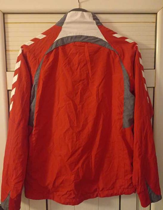 Оригинално яке Hummel