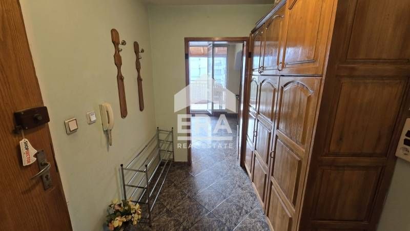 ЕРА ТЕРА предлага за продажба артистичен тристаен мезонет в един от на