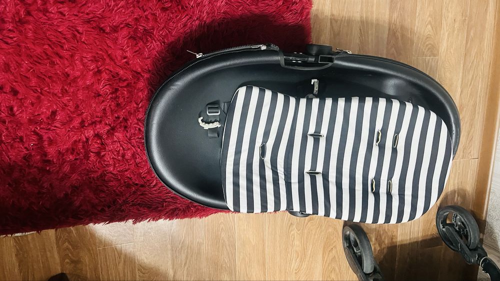 Продается детская коляска