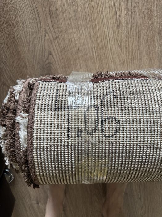 Продам ковер 2*4