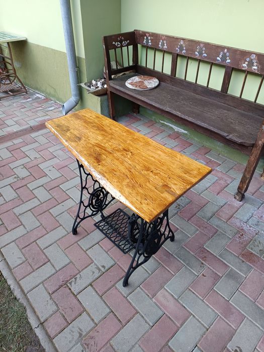 Masa , suport lavoar baie , Comoda  , cadru mașină de cusut