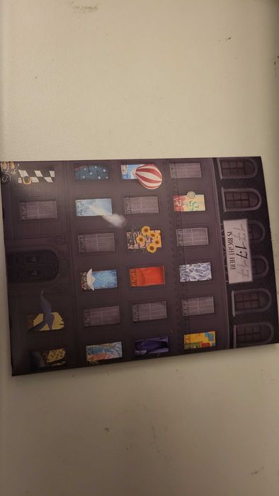 Seventeen картички + QR код за изтегляне на албум 17 IS RIGHT HERE