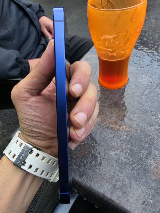 Samsung s25 impecabil întreținut de o doamna