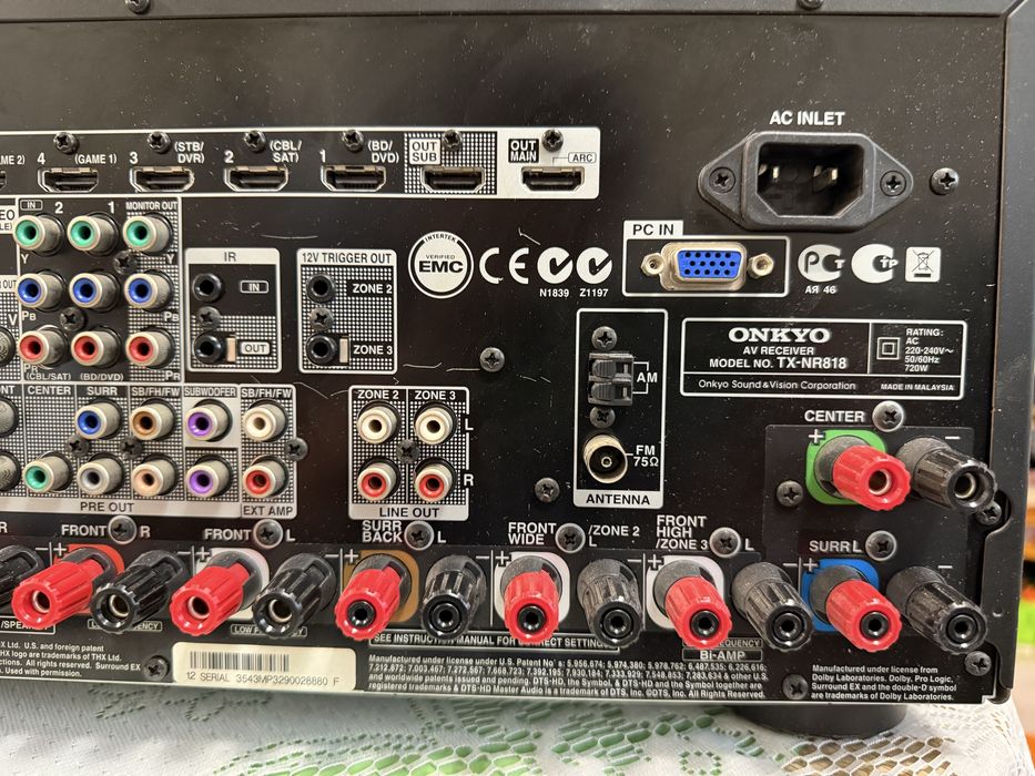 Onkyo TX-NR818 resiver