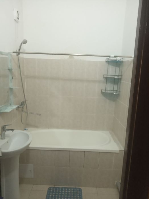 Yangi uylar  Guliston 6-mavzeda 4/3/7