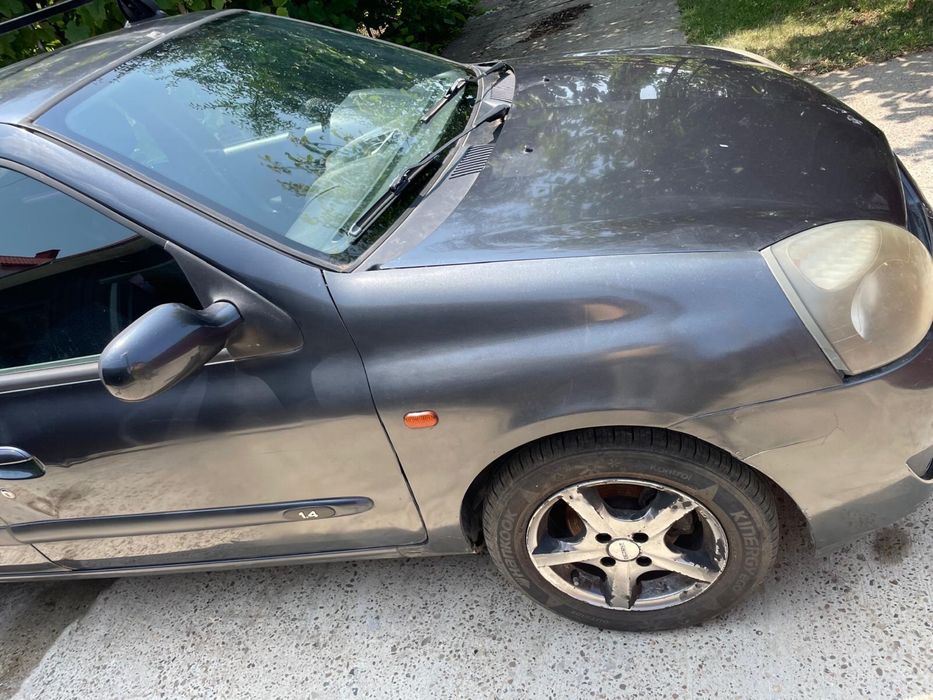 Renault clio symbol 1.4 mpi