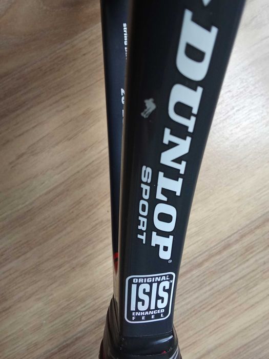 Тенис ракета Dunlop 300G 05 с калъф.