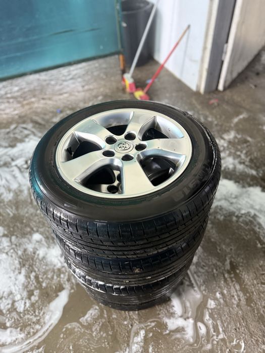 16 камри Оригинал