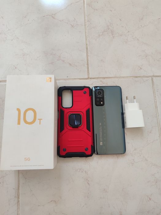 Xiaomi mi 10t 128 встроенной памяти и 6 оперативной памяти,продаю