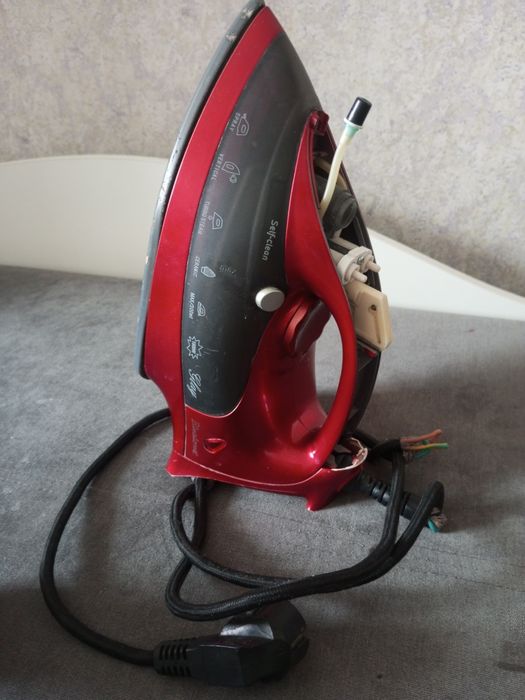 Отдам утюг бесплатно