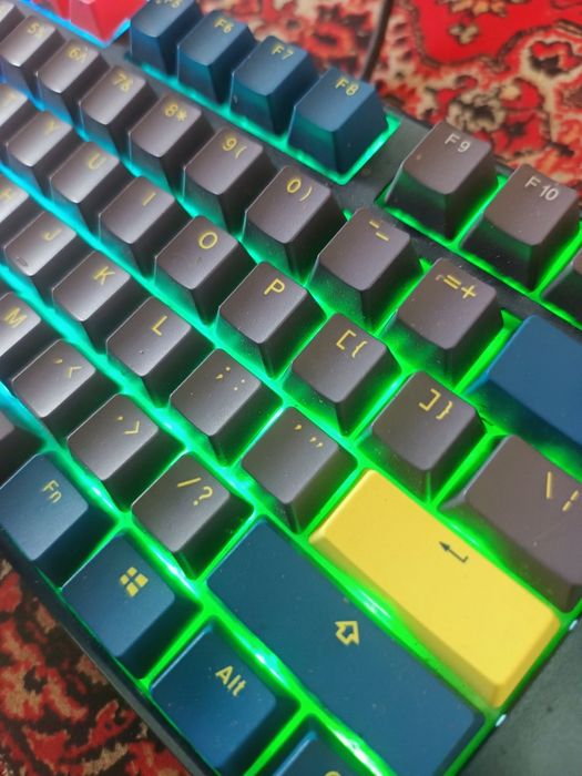 Tastatura gaming mecanica Ducky One 3 Blue Switch Clicky