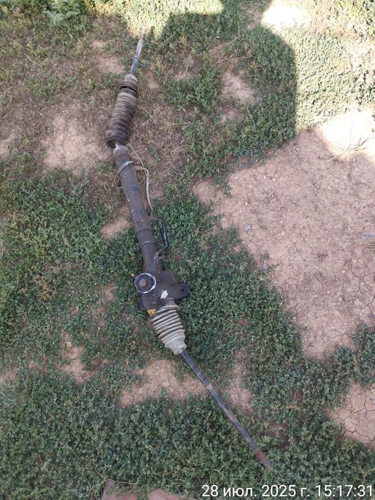 Продам рулевую рейку оригинал на Фольксваген Пассат Б-3