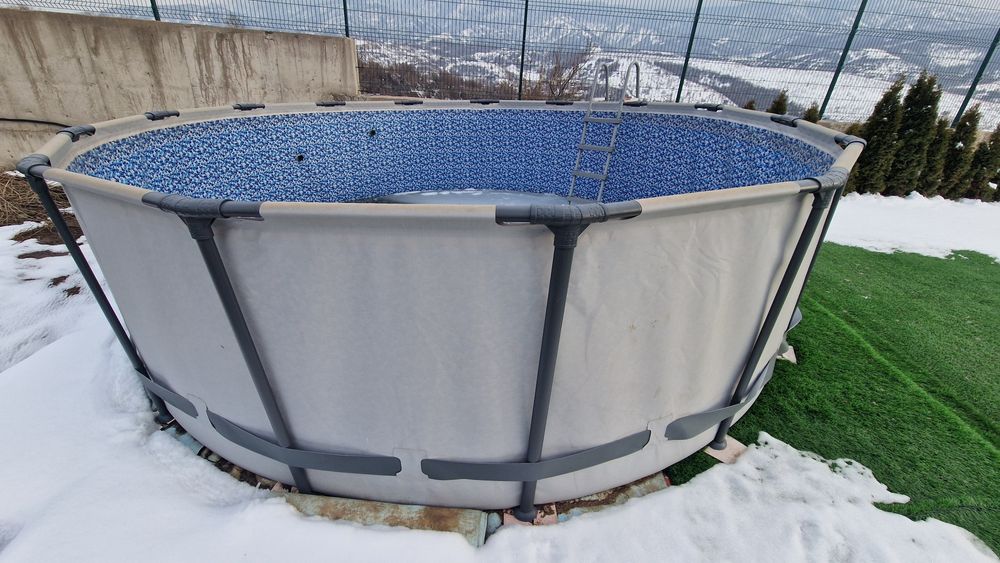 Бассейн каркасный