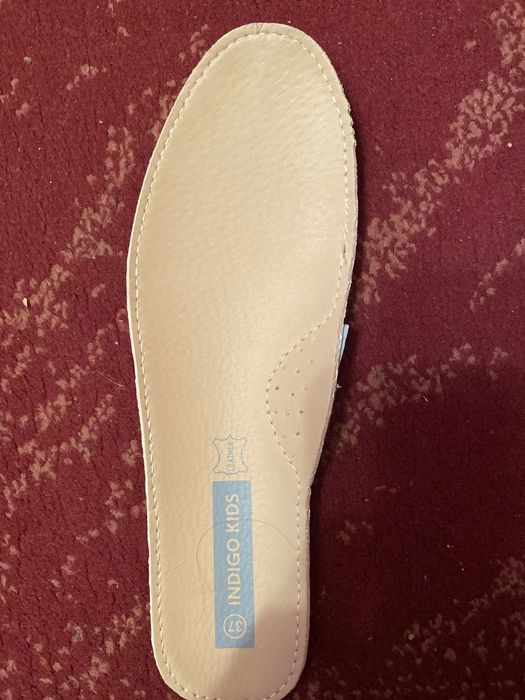 37 размер. Продам туфли на мальчика.