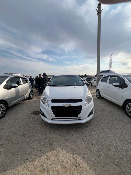 Chevrolet Spark oq 2012