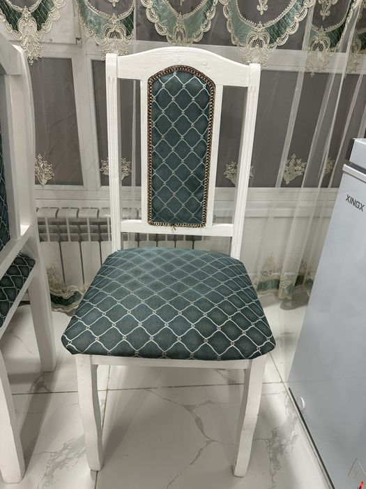 Стулья кухонные 4 шт