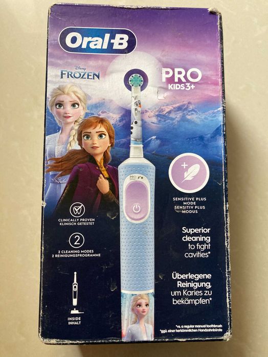 Детска електрическа четка за зъби Oral-B Pro Kids Frozen НОВА