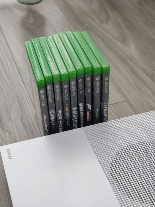 Xbox One S 1TB ca nou