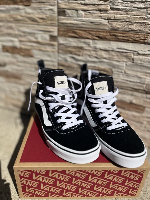 Vans Ashwood Sneakers High Negri/Albi Mărimea 38 Copii/Junior Noi