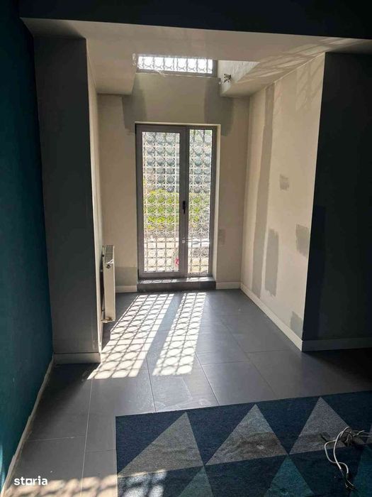 Spatiu comercial show room