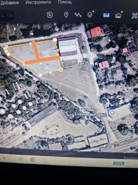 Продавам парцели