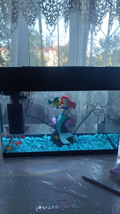 Продаю Аквариум 32,000