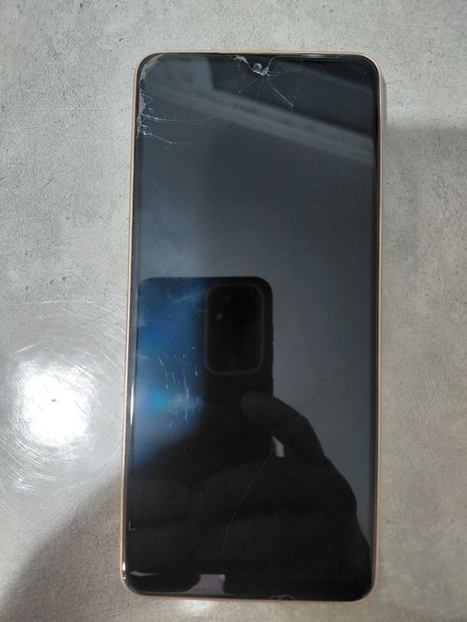 Продам  сотовый  телефон