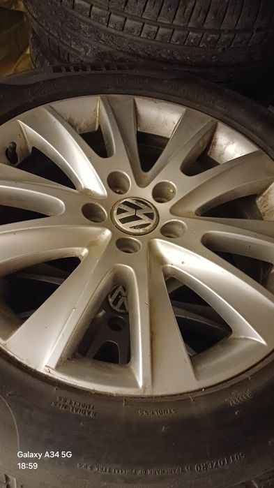 Vând jante aliaj r17 volkswagen