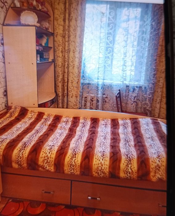 Продам подростковый спальный гарнитур