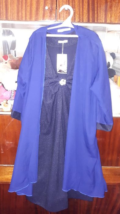 Продам женское платье