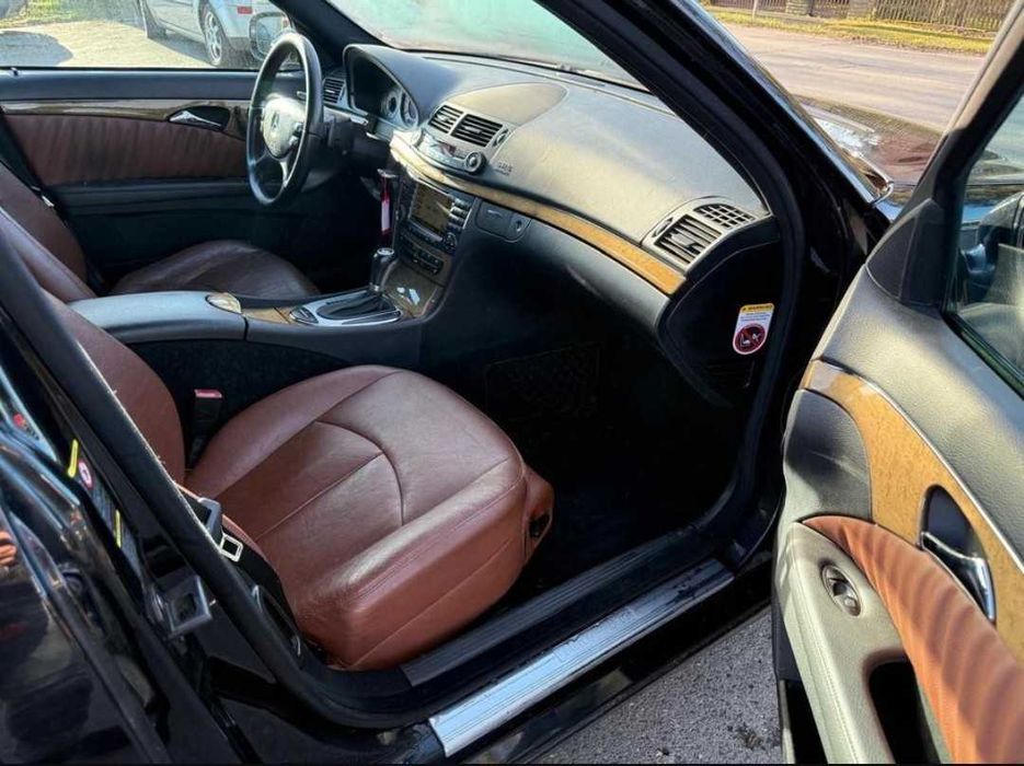 Мерцедес Е Класа 320 CDI Mercedes W211 Facelift Теглич