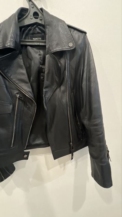 Кожанная женская куртка