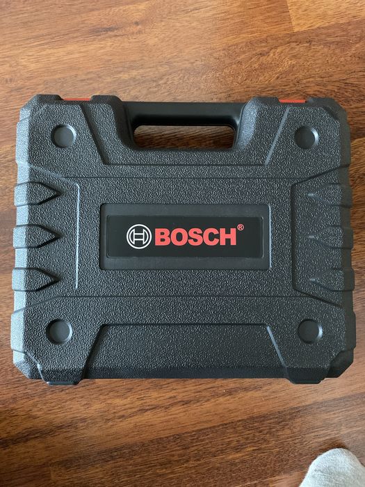 Дрель-Шуруповерт «BOSCH 48 V» новый с ударом