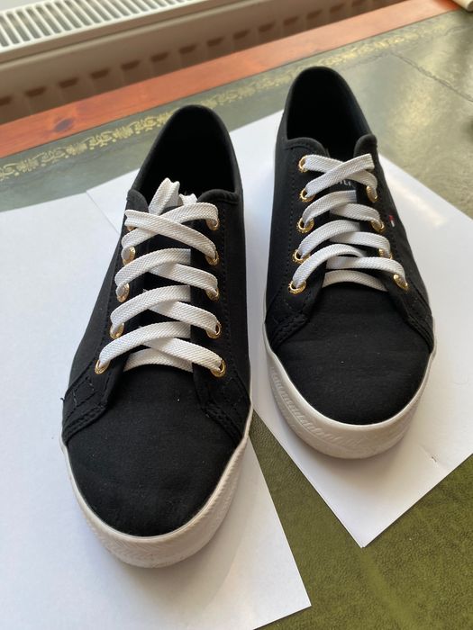 Tenisi/adidasi Tommy Hilfiger fete, marime 38