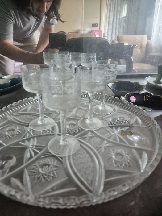 Set pahare si tava din cristal de Boemia
