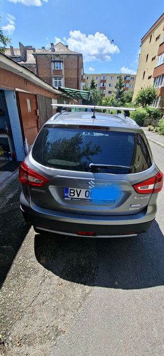Suzuki S cross Hibryd