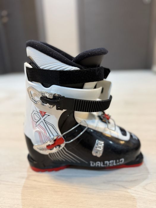 Clapari ski juniori Dalbello marime 25 - 25,5