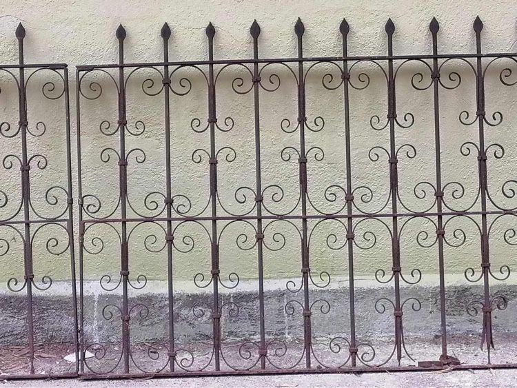 Ръчно изработка ковано желязо