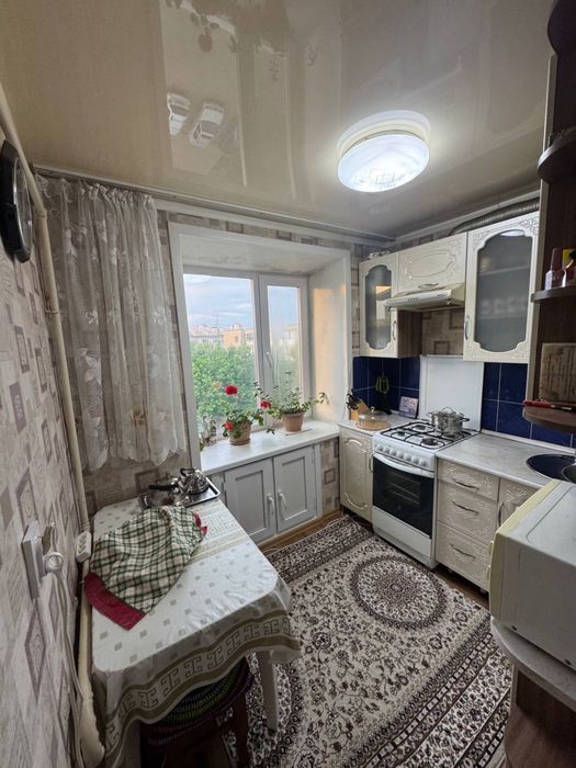 Продам 2 комнатную квартиру