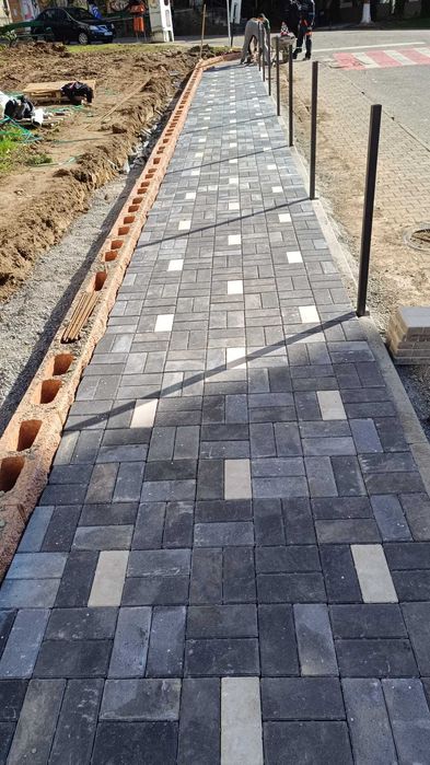 Pavaje, Pavele< Borduri, Amenajari exterioare