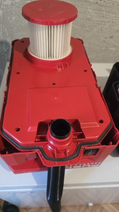 Aspirator Milwaukee M18FPOVCL-0